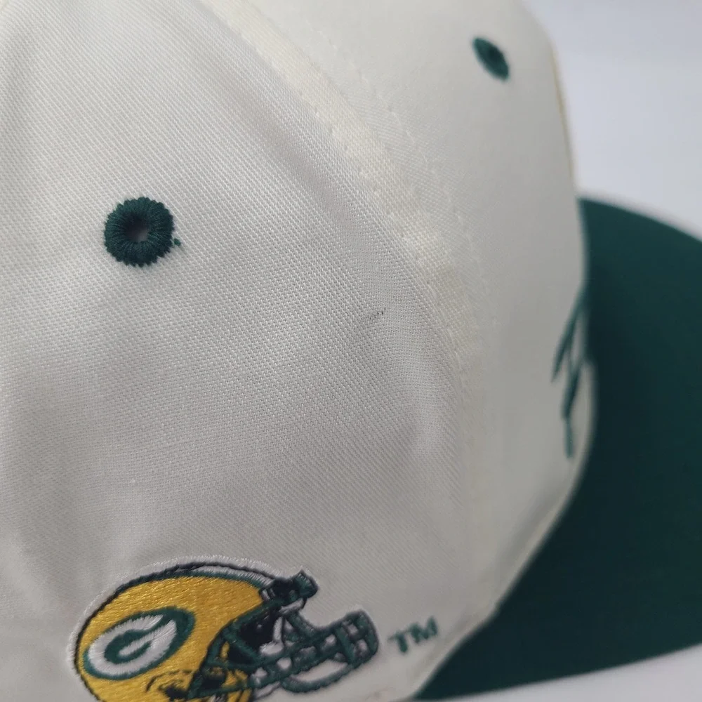 Vintage Green Bay Packers Hat Snapback Logo 7 White Green NFL Football Script
